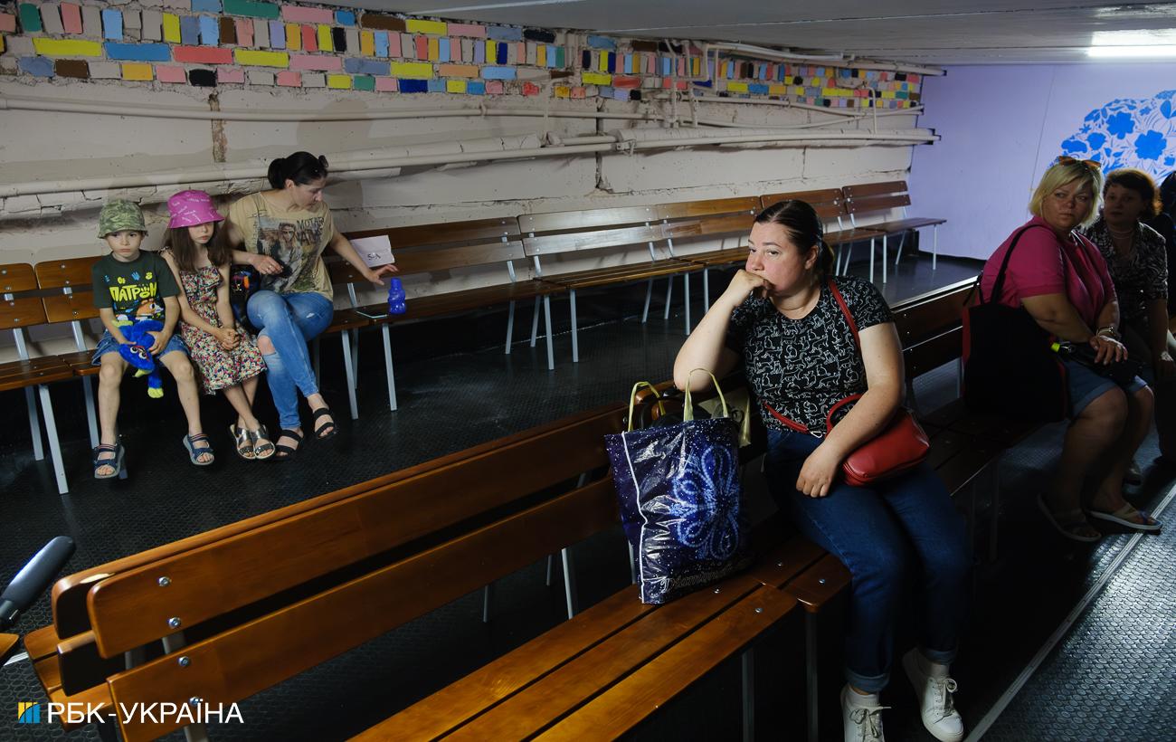 Що не так з укриттями в Україні та з кого питати про їх незадовільний стан